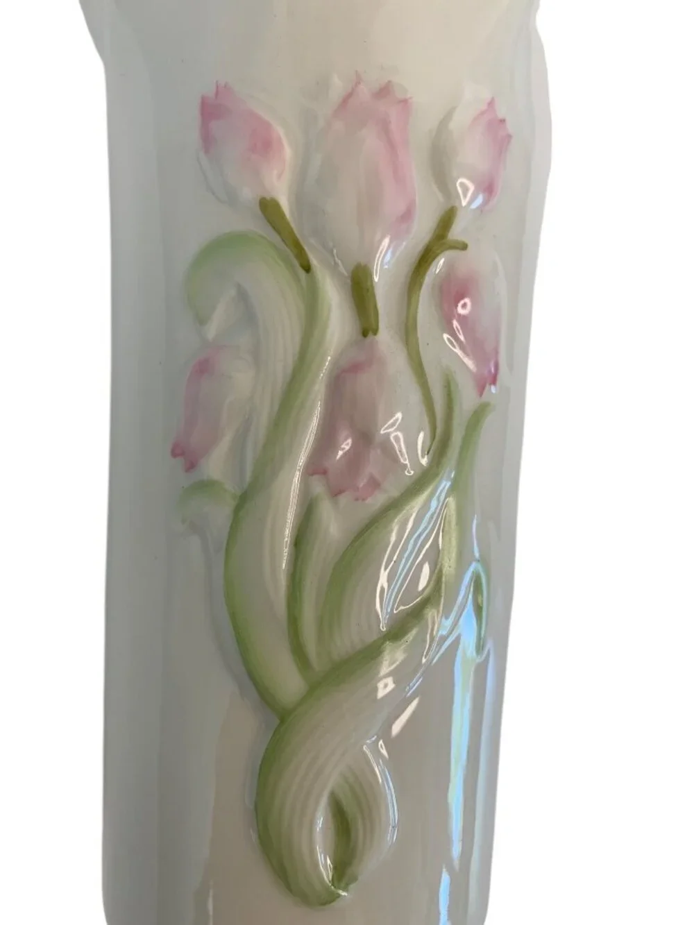 Belleek Ireland 8” Porcelain Floral Vase Pink Tulips Embossed Twisted Rim EUC